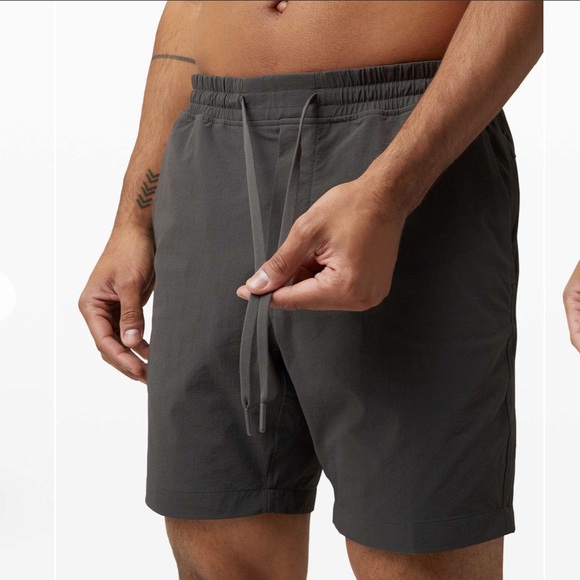 Lululemon Bowline Shorts 8” - Picture 5 of 11